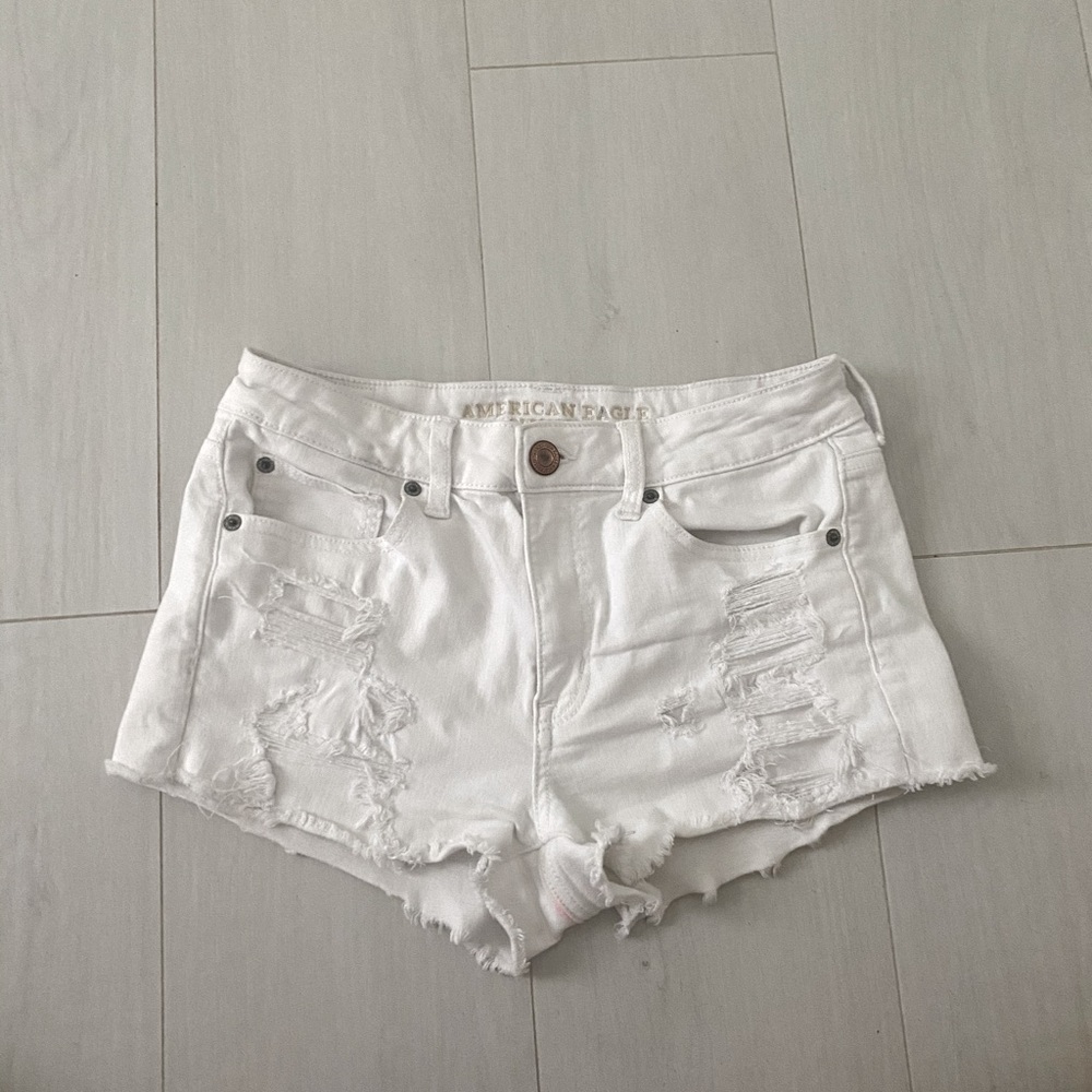 White American Eagle jeans shorts